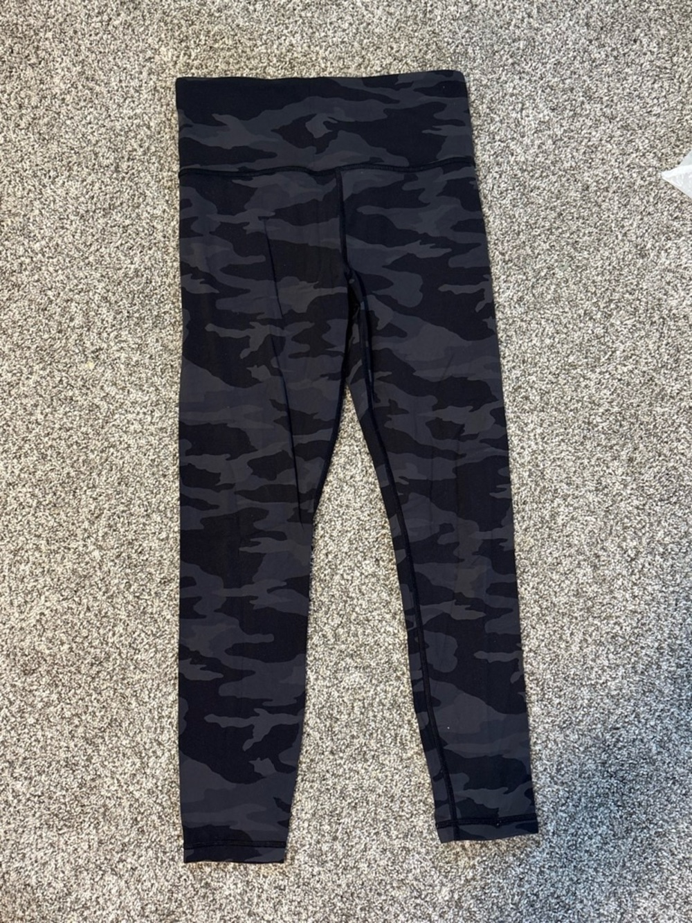 Athleta Women’s Black & Gray Camo Leggings - PART 1 OF SET W/ TANKTOP
